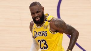 regla-de-elegibilidad-amenaza-con-dejar-fuera-a-lebron-james-en-los-premios-nba