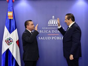 julio-cesar-landron-es-juramentado-como-nuevo-director-del-sns