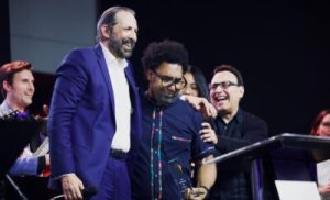 juan-luis-guerra-y-michel-camilo-entregan-premio-de-berklee-college-of-music