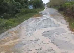 residentes-de-la-pista-piden-intervencion-del-gobierno-por-deterioro-de-calles