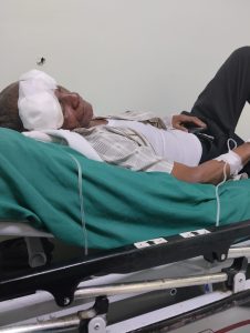 oscuridad-y-negligencia:-zanja-en-la-via-casi-cobra-la-vida-de-un-hombre-en-san-cristobal