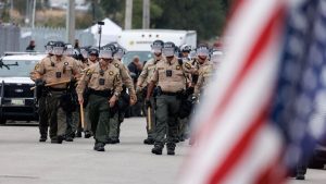 autoridades-migratorias-de-eeuu-detienen-a-mas-de-70.000-personas,-un-numero-record