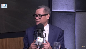 ministro-de-trabajo-llama-a-aprobar-reforma-laboral;-reitera-no-incluye-cesantia