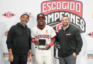 hector-rodriguez-regresa-al-escogido-para-la-serie-final-contra-los-toros