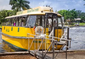 miami-beach-inaugura-un-servicio-permanente-de-taxis-acuaticos-que-la-conecta-con-miami