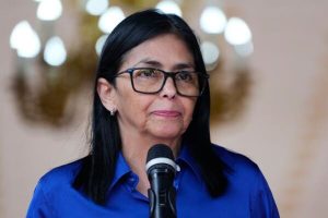 delcy-rodriguez-dice-que-va-a-encarar-las-diferencias-con-eeuu.-«sin-temor-alguno»