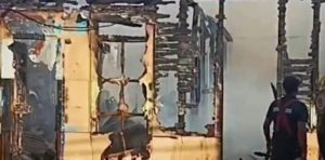 incendio-afecta-varios-negocios-en-azua-y-deja-cuantiosas-perdidas-materiales