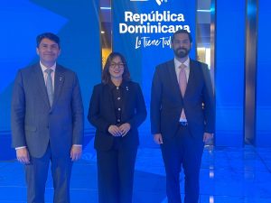 banco-bhd-y-adoturd-sellan-alianza-para-impulsar-el-turismo-deportivo-en-republica-dominicana