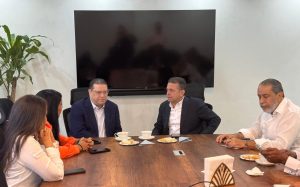 ministro-del-micm-y-director-de-proindustria-visitan-parque-industrial-de-la-vega