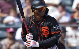 yankees-apuestan-por-el-futuro-al-reclamar-al-dominicano-marco-luciano