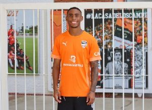 cibao-fc-anuncia-la-incorporacion-del-colombiano-victor-mino