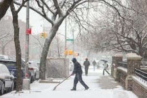 sanciones-economicas-en-nyc-para-propietarios-que-no-remuevan-nieve-de-sus-aceras