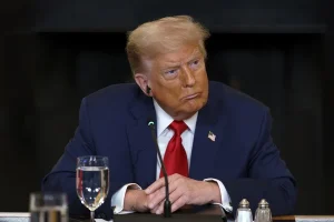 trump-abre-la-campana-para-las-elecciones-intermedias-en-plena-crisis-en-mineapolis
