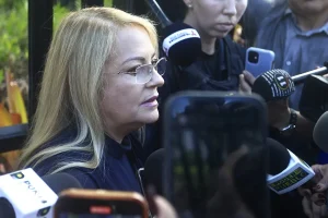 desestiman-el-caso-de-corrupcion-de-la-exgobernadora-de-puerto-rico-que-fue-indultada-por-trump