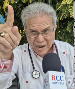 “es-un-atropello-y-una-calamidad-lo-que-paso-con-ese-medico”,-denuncia-waldo-ariel-suero
