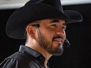 muere-el-cantante-de-corridos-oscar-alvarado-tras-un-enfrentamiento-armado