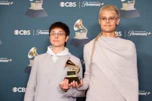 papota-se-alza-con-el-grammy-a-mejor-album-de-rock-latino