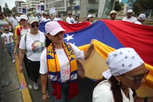 venezolanos-marchan-en-lima-para-reclamar-excarcelacion-de-presos-politicos-y-elecciones