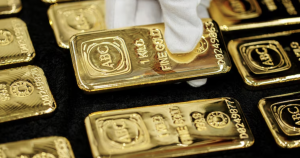 el-oro-y-la-plata-logran-minimizar-perdidas-tras-caidas-del-3%