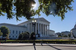 Supremo de EE.UU. permite a California usar en noviembre su nuevo mapa electoral