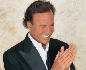 cancilleria-espanola-niega-investigacion-contra-julio-iglesias-por-visados-de-empleadas