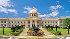 Gobierno ordena extradición de tres acusados por narcotráfico y otros delitos