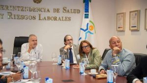 adimars-impugna-resolucion-del-cnss-sobre-redistribucion-de-fondos-a-las-ars