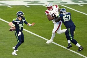 Patriots y Seahawks abren el Super Bowl; fanaticada espera show de Bad Bunny