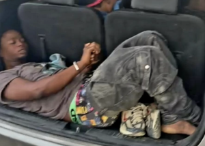 Detenido dominicano por transportar indocumentados en baúl en San Juan de la Maguana