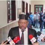 Autoridades indagan nexo entre asesinato de joven y herida de bala a su madre