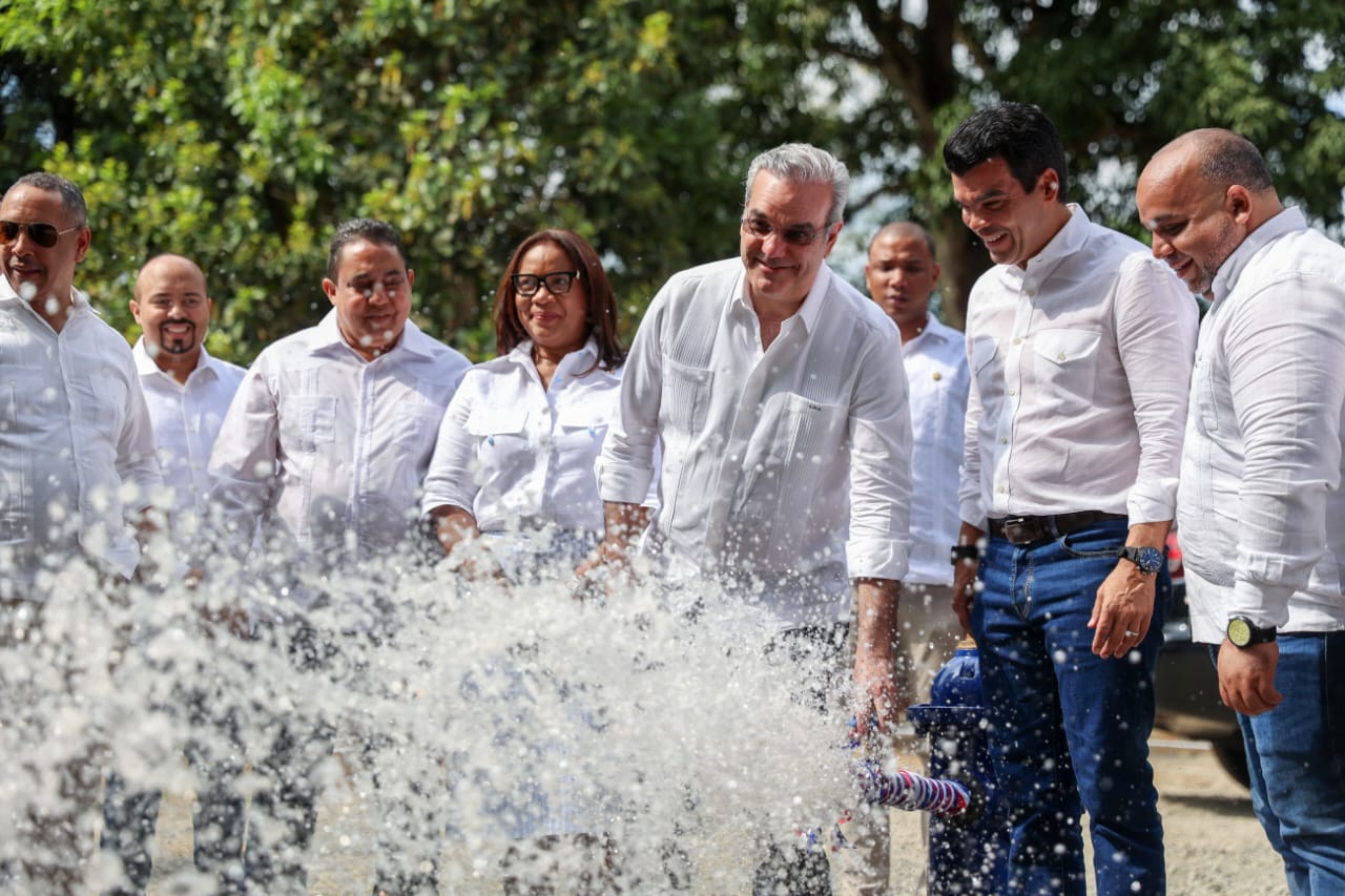Presidente Abinader inaugurará ocho obras  en Santiago Rodríguez, Duarte y SDE este fin de semana