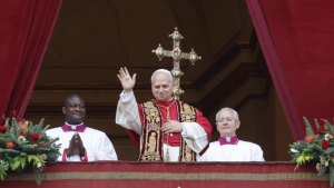 Papa sugiere a los fieles apartarse del teléfono y prestar atención a los necesitados