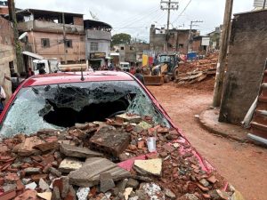 un-fuerte-temporal-deja-al-menos-28-muertos-y-decenas-de-desaparecidos-en-brasil