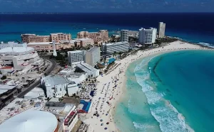 México asegura estabilidad en el turismo tras la violencia por muerte de «El Mencho»