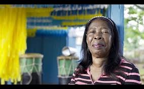 Fallece la folclorista Enerolisa Núñez, ícono de la salve dominicana