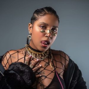 Tokischa regresa al dembow junto a Ezzy R con “Tú no ere’ de na’”