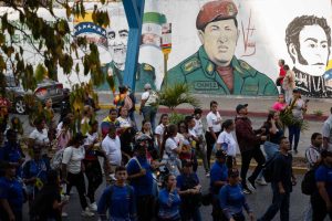 Cientos de chavistas marchan en Caracas por la libertad de Maduro y Cilia tras dos meses presos