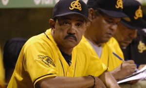 Tony Peña: medio siglo detrás del plato y en el dugout llega a su última entrada