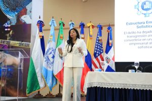 Yeni Berenice plantea enfrentar el crimen organizado desde su estructura económica