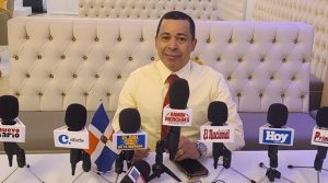 Gobernadora de Nueva York impulsa plan para combatir el fraude en seguros de autos