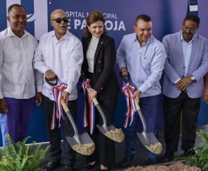 Raquel Peña da primer plazo construcción hospital en Pantoja