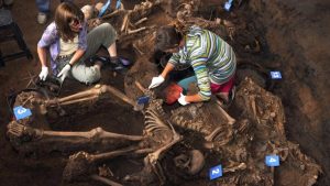 Identifican restos de doce personas desaparecidas en la última dictadura militar argentina