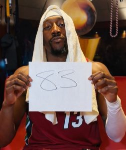 Bam Adebayo eclipsa a Kobe con 83 puntos