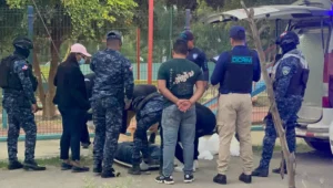 Matan a hombre a tiros frente a parque infantil en La Herradura