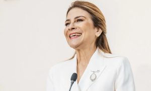 Carolina Mejía destaca aporte de las mujeres al desarrollo económico