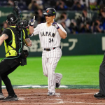 Japón vence a Australia y avanza a cuartos del Clásico Mundial de Béisbol