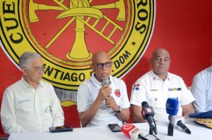 Alcaldía de Santiago retoma obra del Cuerpo de Bomberos