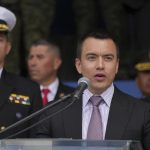 Noboa desmiente bombardeos y acusa a Colombia de encubrir a criminales  