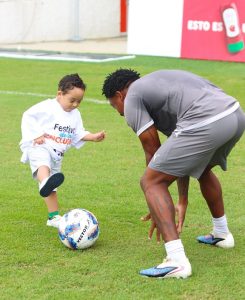Cibao FC y Delfines este sábado Día Mundial del Síndrome Down