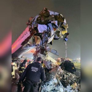 Accidente en LaGuardia: controlador admitió ‘meter la pata’